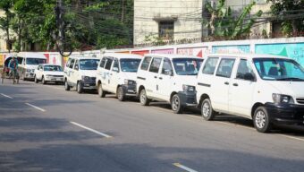 সিলেটে বাণিজ্যিক লাইসেন্সবিহীন ‘সার্ভিস গাড়ি’র দৌরাত্ম্য