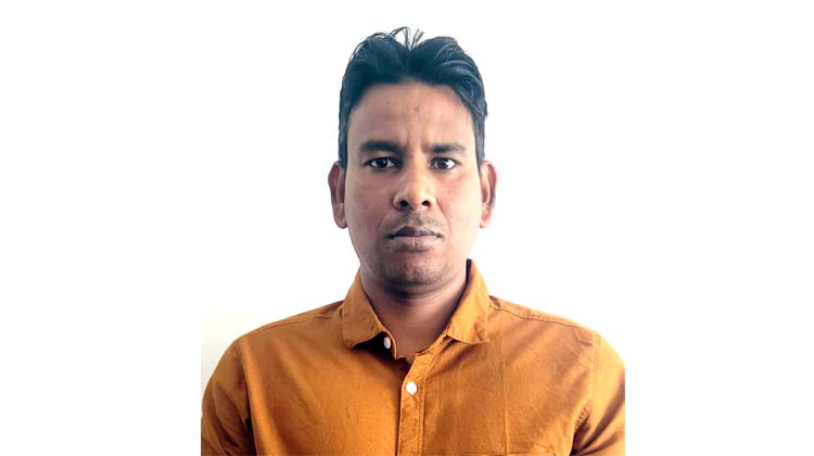 দোকান ও বাসা দখল নিয়ে বিতর্ক: আওয়ামী লীগ নেতার সৎ ভাইদের বিরুদ্ধে গুরুতর অভিযোগ