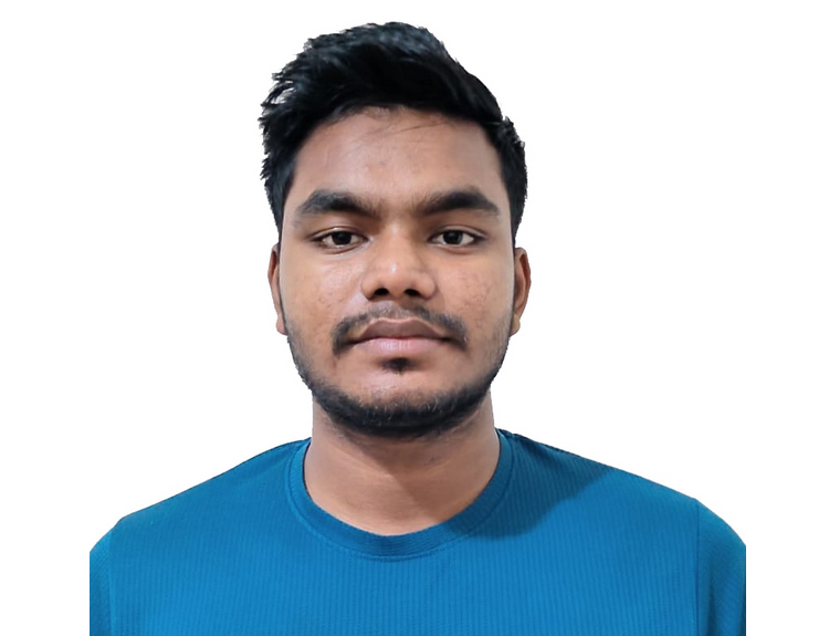 জলসুখা দক্ষিণ আতপাড়া গ্রামে জনৈক আহমেদ রেদওয়ান এর বাড়িতে পুলিশের অভিযান