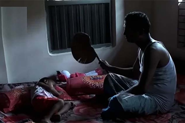 চাহিদার অর্ধেক বিদ্যুৎ, লোডশেডিংয়ে নাকাল মানুষ