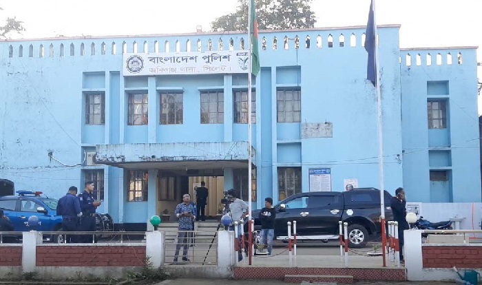 জকিগঞ্জে ঘর থেকে শিশু কন্যাসহ অন্তঃসত্ত্বা নারীর মরদেহ উদ্ধার